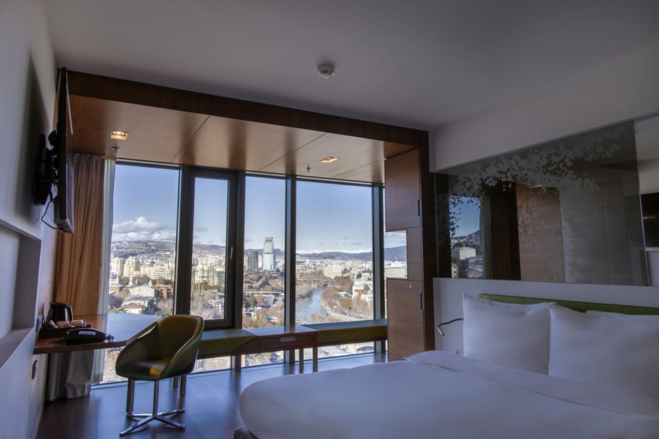 Superior Room, City View | 1 bedroom, premium bedding, minibar, in-room safe