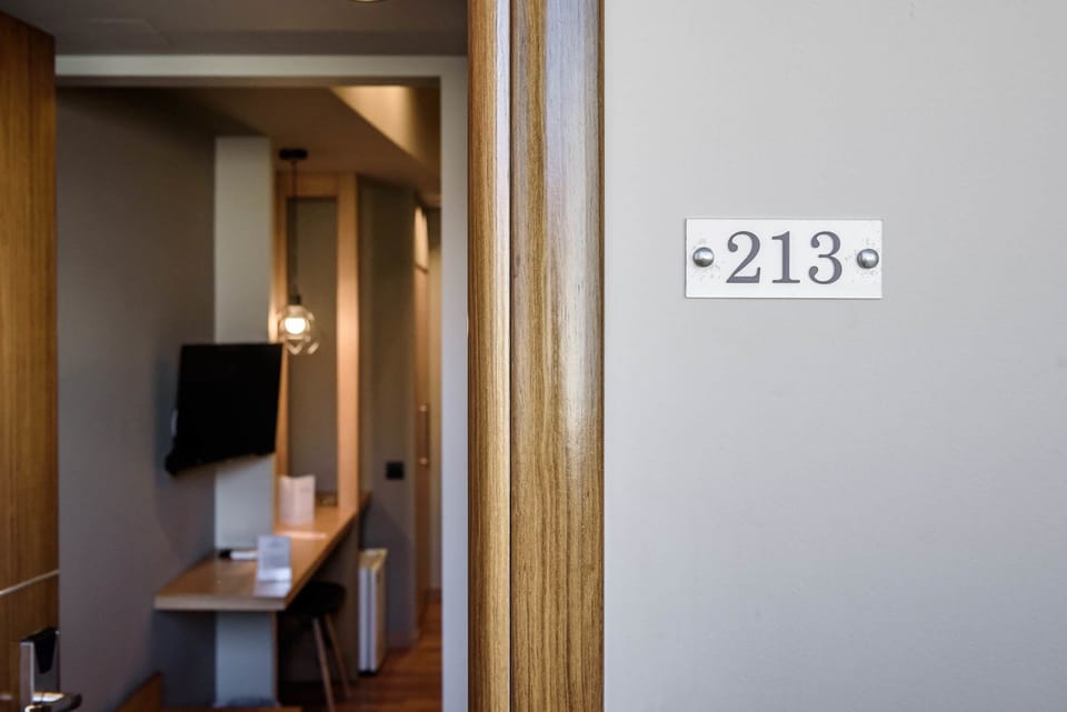 Standard Triple Room, City View | In-room safe, free WiFi, bed sheets