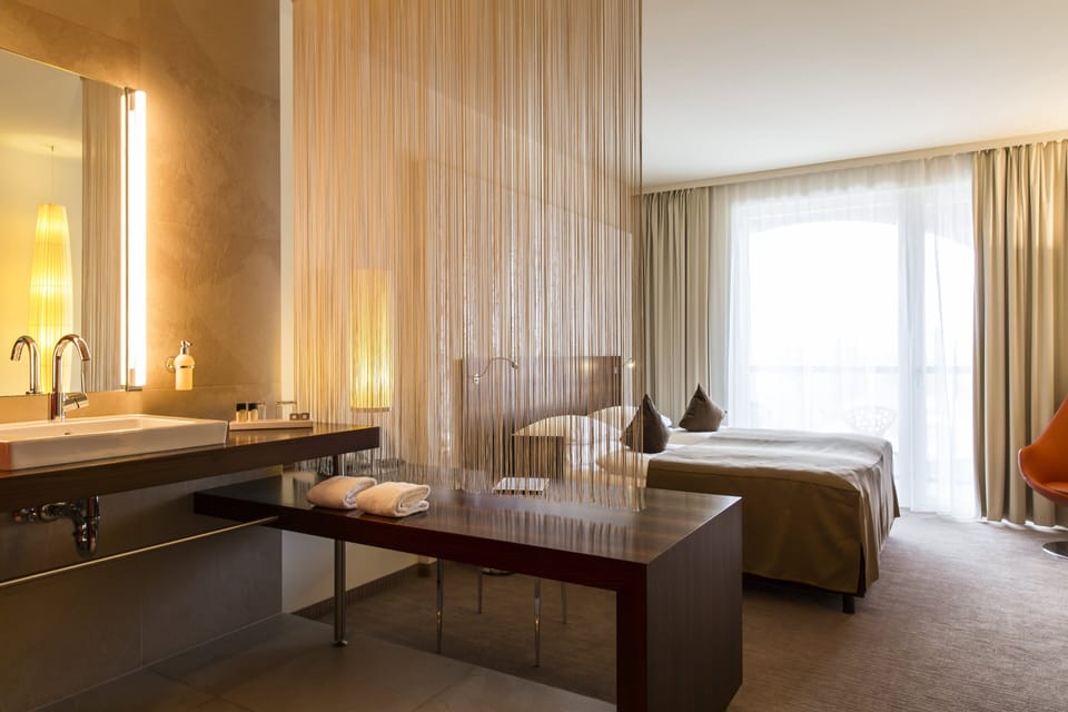 In-room safe, desk, free cribs/infant beds, free WiFi