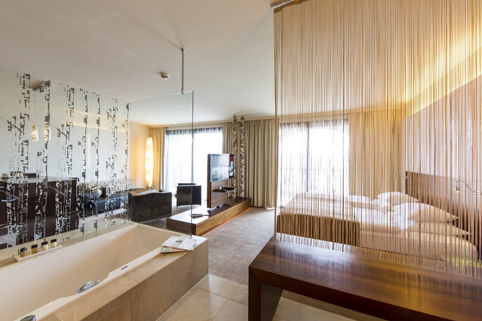 In-room safe, desk, free cribs/infant beds, free WiFi