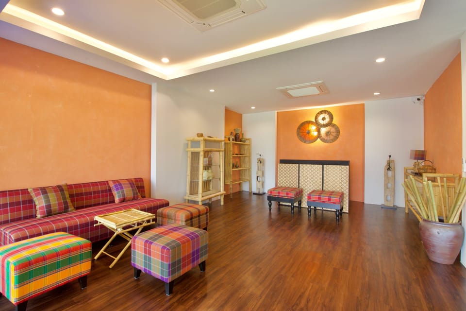 Body treatments, aromatherapy, Swedish massages, Thai massages