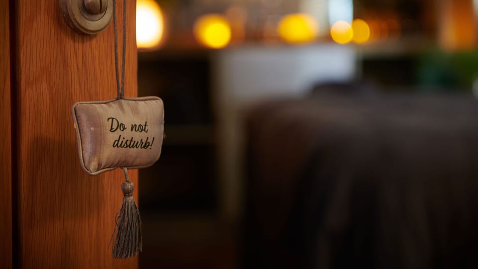 Sauna, hot tub, steam room, body treatments, aromatherapy, body wraps