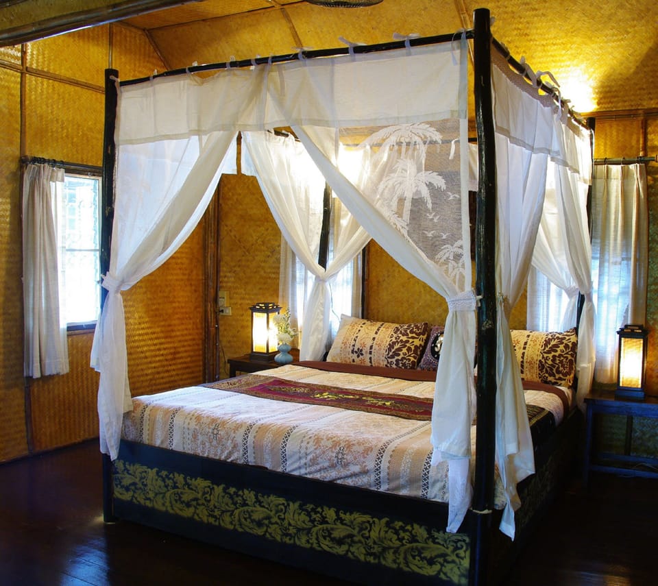 2 Bedrooms Villa (No Kitchen) | Egyptian cotton sheets, down comforters, Select Comfort beds