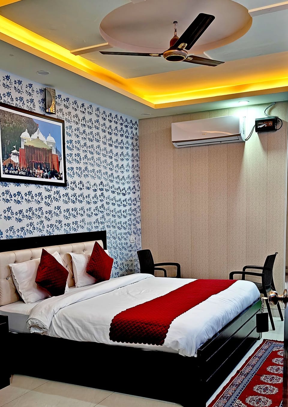 Deluxe Double Room | Blackout drapes, soundproofing, iron/ironing board, free WiFi