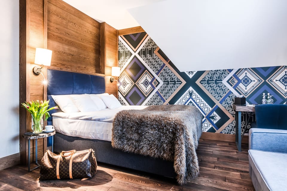In-room safe, blackout drapes, WiFi (free), bed sheets