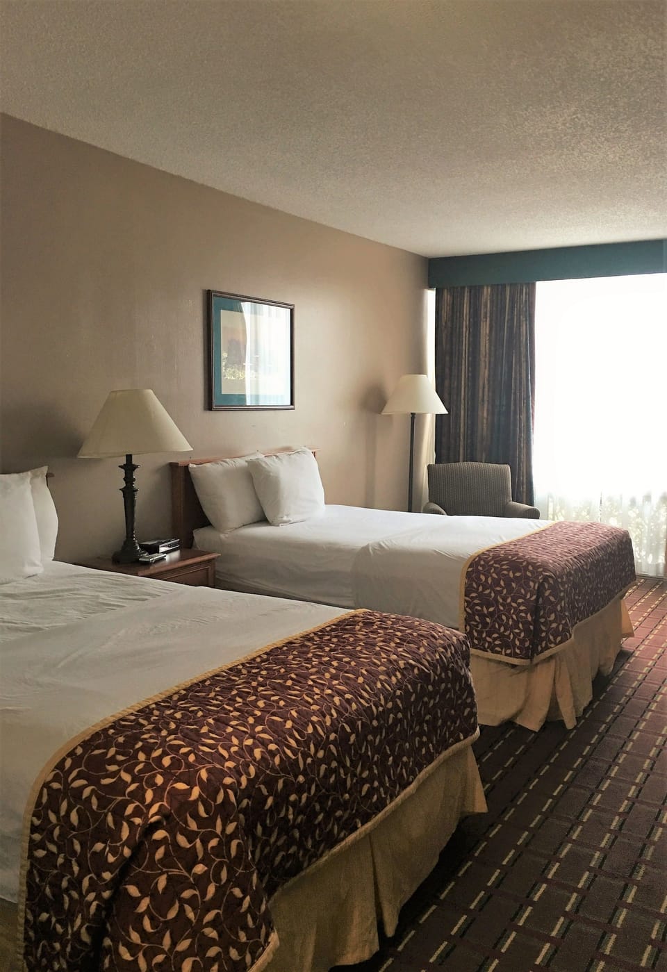 Premium bedding, individually decorated, individually furnished, desk