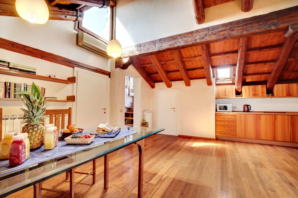 Apartment, 1 Bedroom | Private kitchen