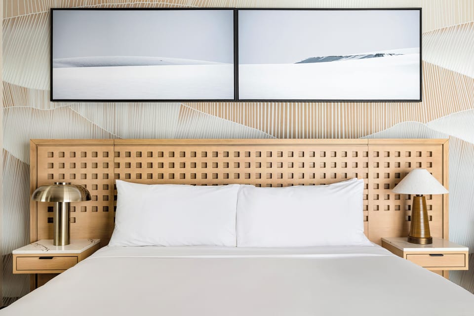 Room, 1 King Bed, Balcony | 1 bedroom, premium bedding, down comforters, desk