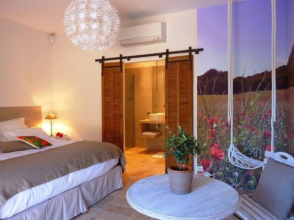 Deluxe Double Room, Private Bathroom
