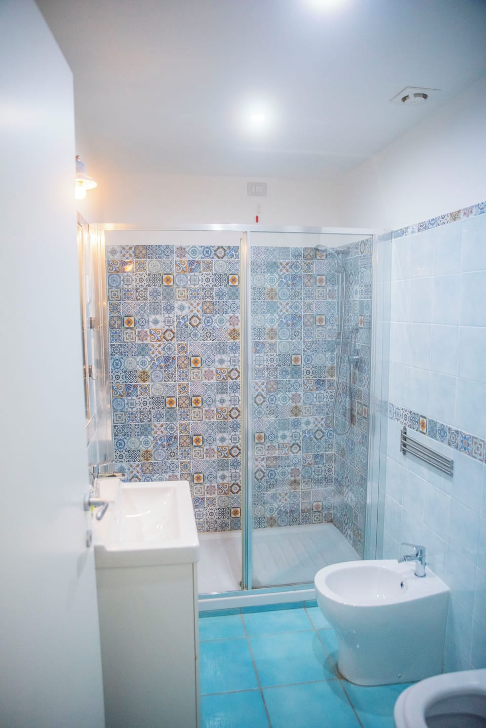 Standard Double Room, Private Bathroom, Tower | Bathroom | Shower, free toiletries, hair dryer, slippers