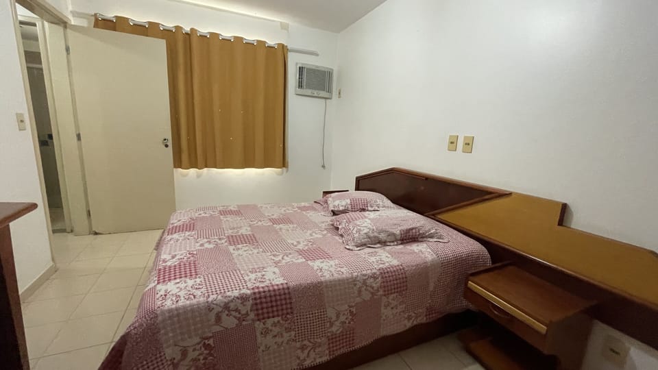 Apartment | 1 bedroom, desk, blackout drapes, iron/ironing board