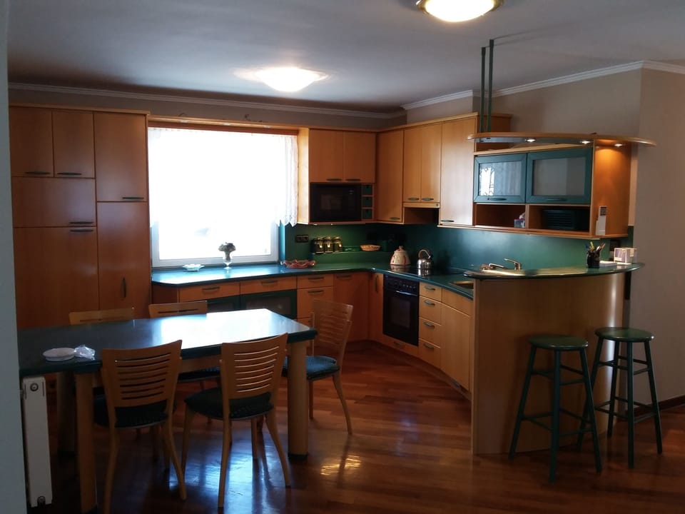 Shared fridge, microwave