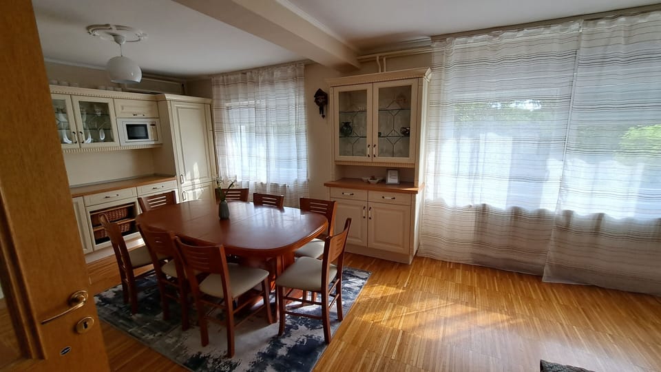 Apartment, 3 Bedrooms, Private Bathroom, Garden Area | Iron/ironing board, free WiFi, bed sheets