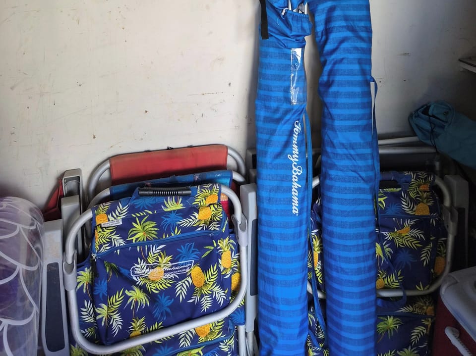 Lanai Closet - Beach Supplies in Your Lanai Closet