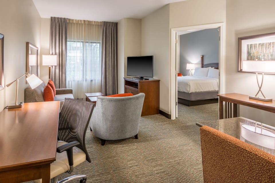 Suite, 1 King Bed with Sofa bed | In-room safe, desk, iron/ironing board, WiFi (free)