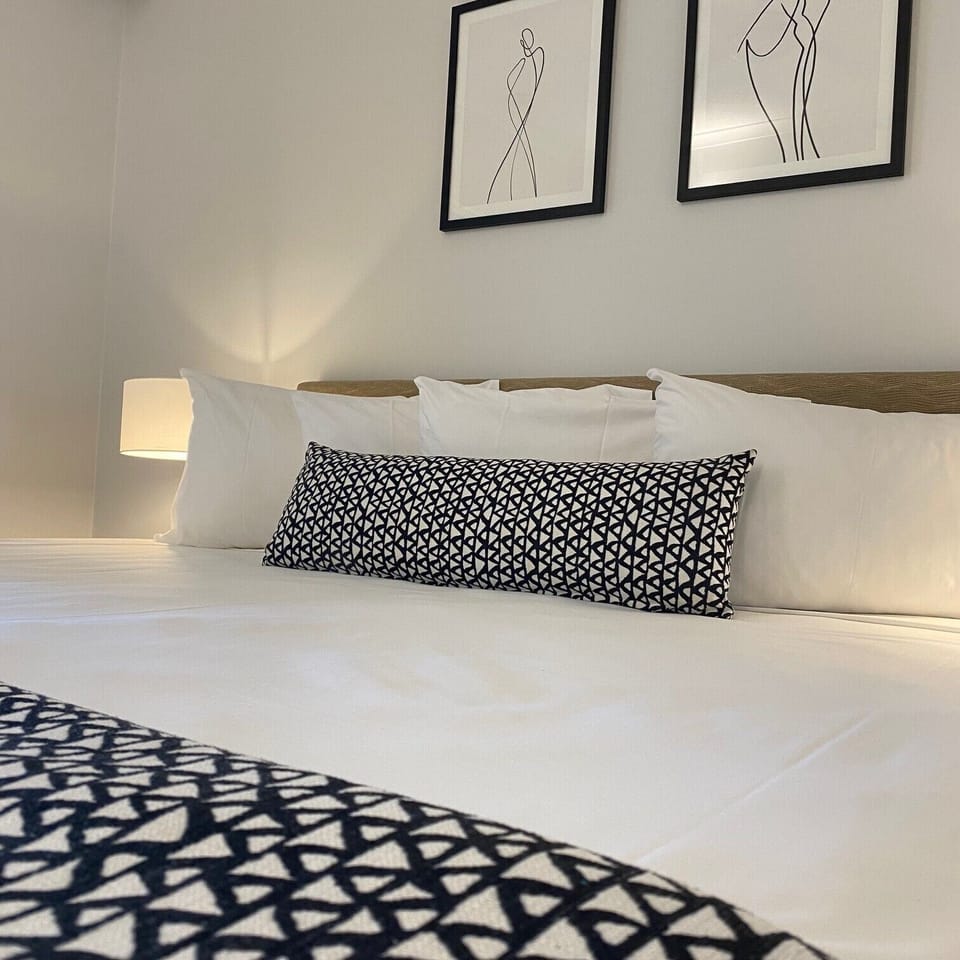 Superior Studio | In-room safe, soundproofing, iron/ironing board, WiFi (free)