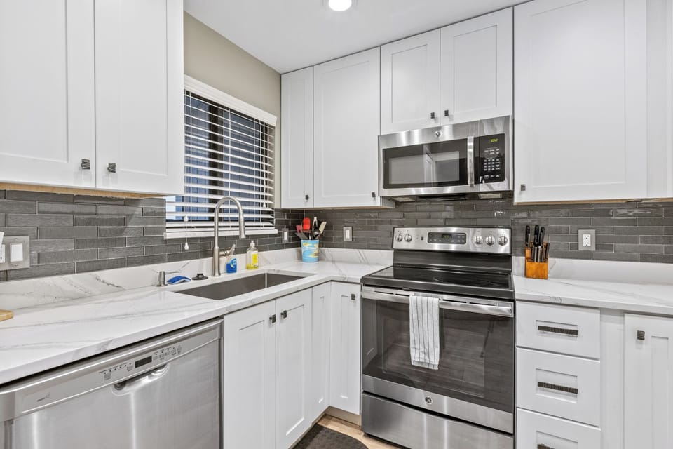 Fully equipped kitchen space, for all your cooking needs!