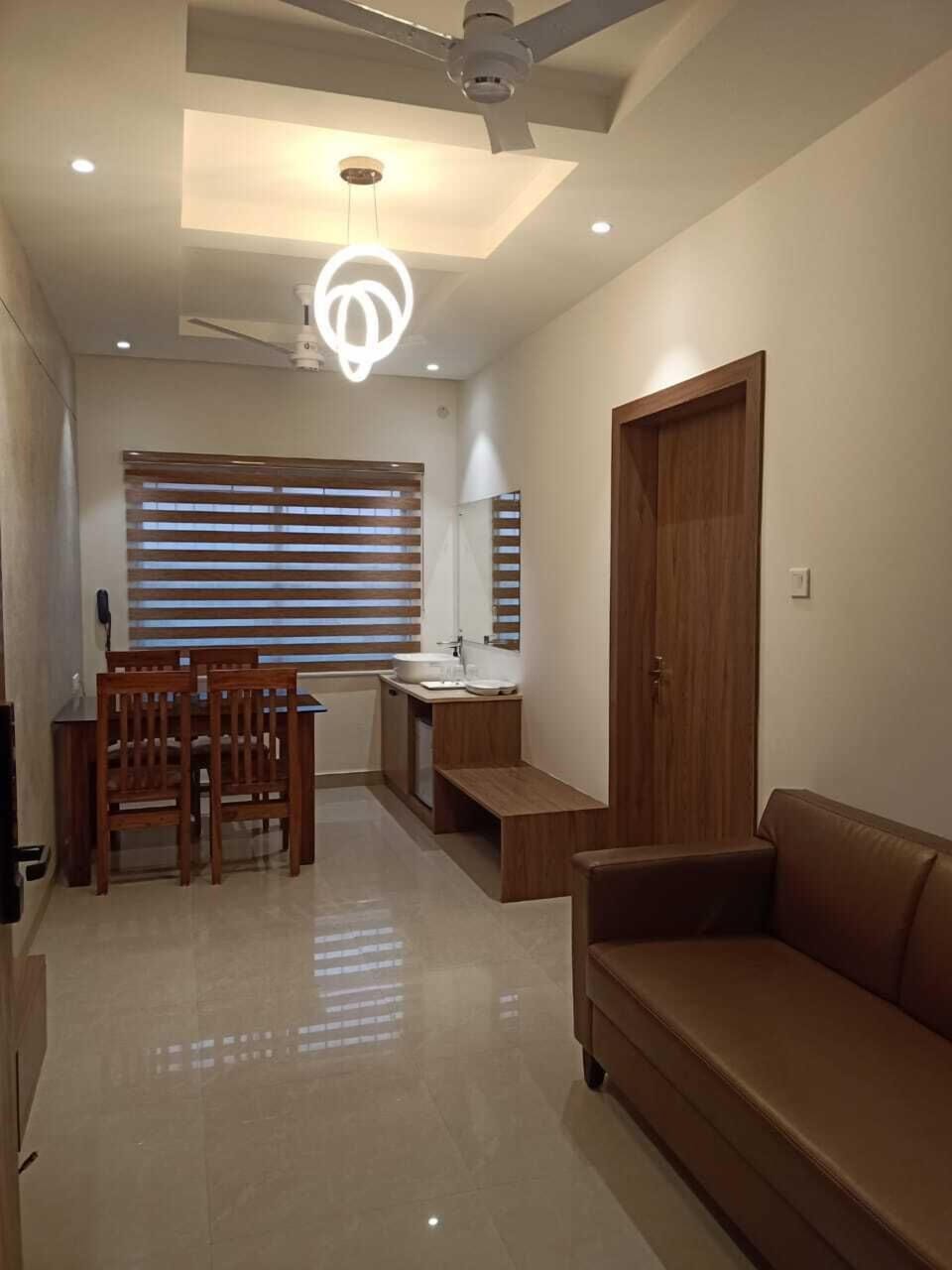 Luxury Suite | Living area | LED TV