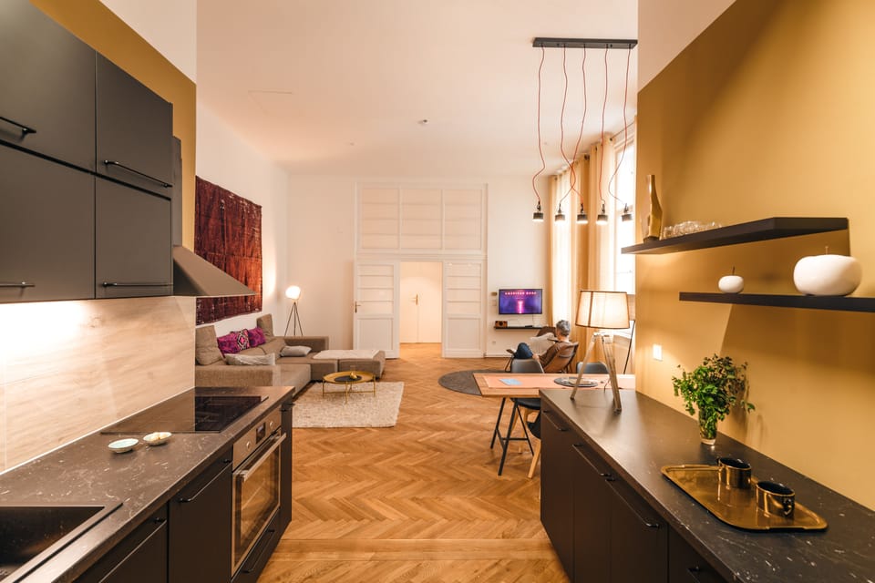 Design Loft | Private kitchen | Fridge, microwave, oven, stovetop