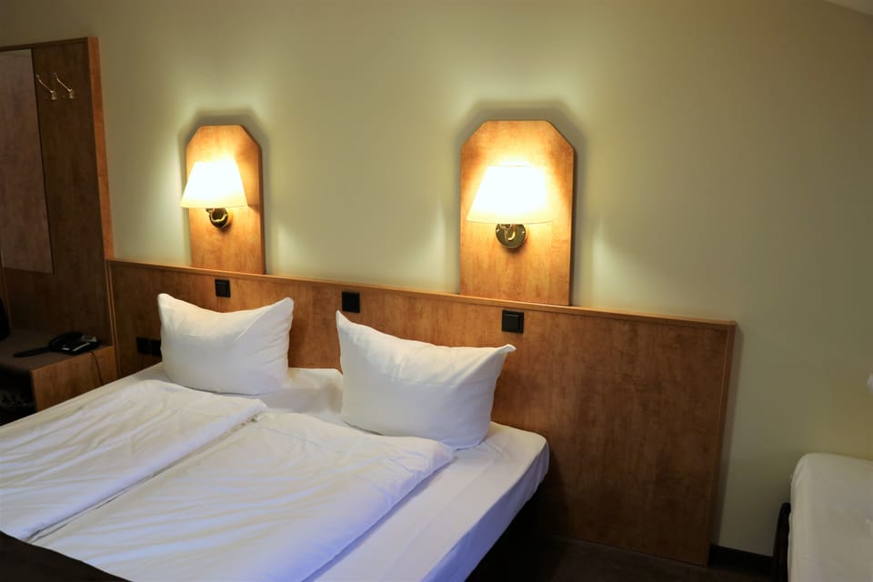 Desk, soundproofing, iron/ironing board, free WiFi