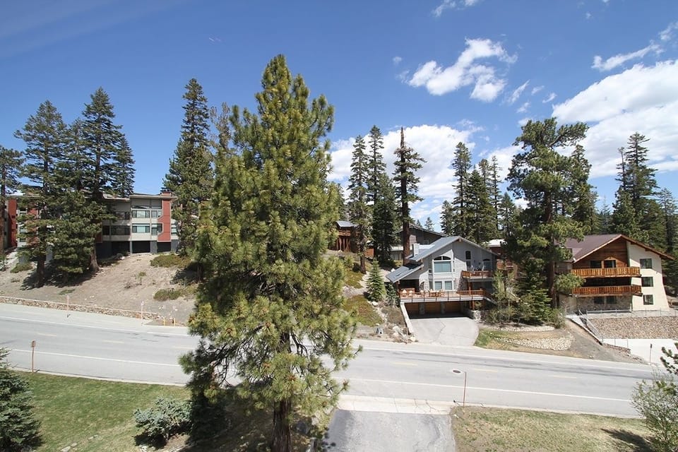 Condo, 2 Bedrooms | Exterior