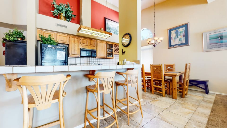 Condo, 2 Bedrooms | Private kitchen | Fridge, microwave, dishwasher, coffee/tea maker