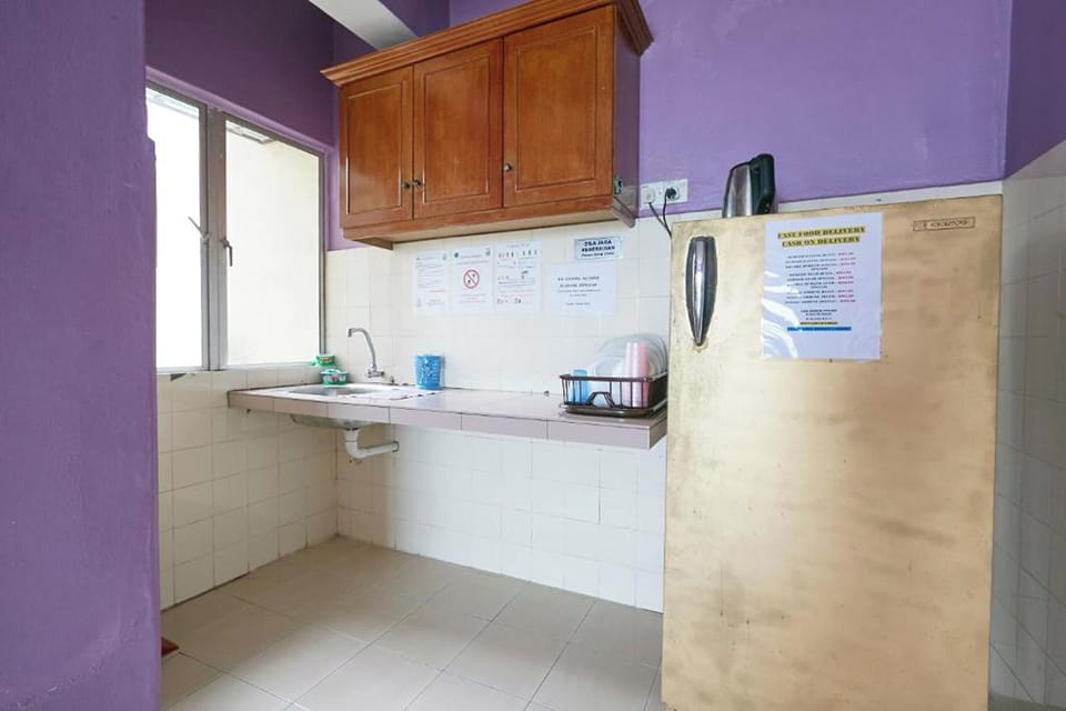 Apartment, 2 Bedrooms | 1 bedroom, individually decorated, individually furnished, desk