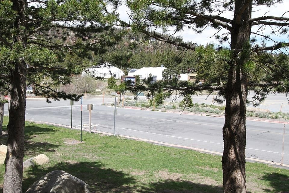Condo, 1 Bedroom | Property grounds