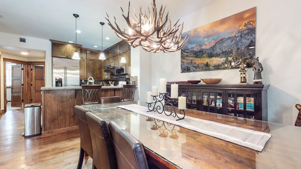 Townhome, 4 Bedrooms | Private kitchen | Fridge, microwave, dishwasher, coffee/tea maker