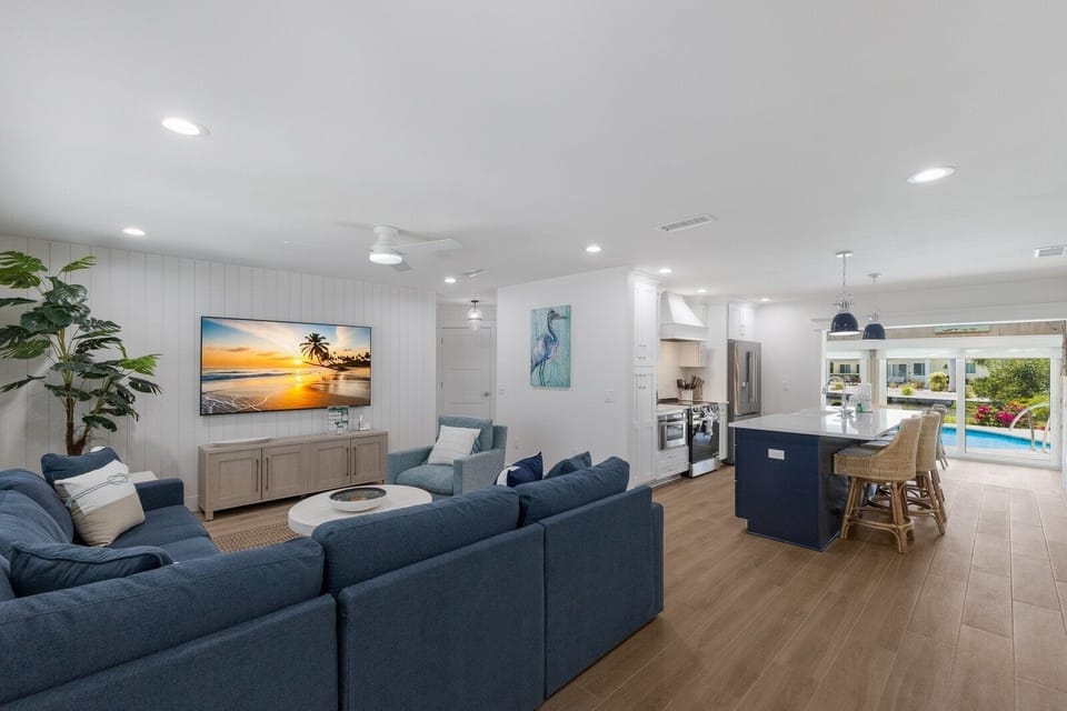House, 3 Bedrooms | Living area | TV
