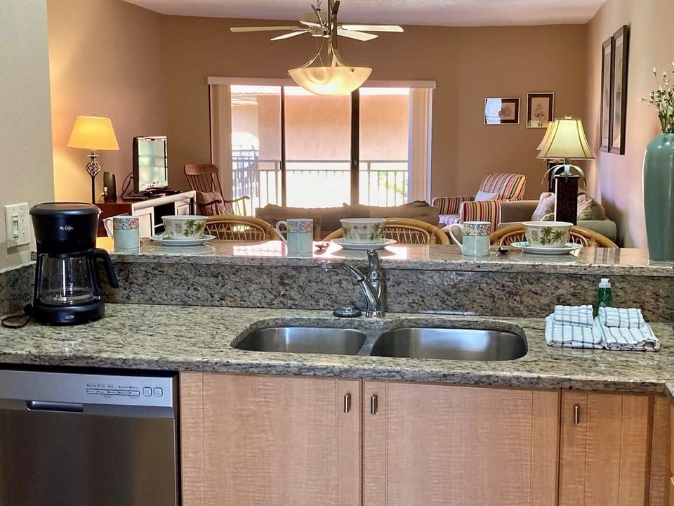 Condo, 2 Bedrooms | Private kitchen | Fridge, microwave, oven, dishwasher