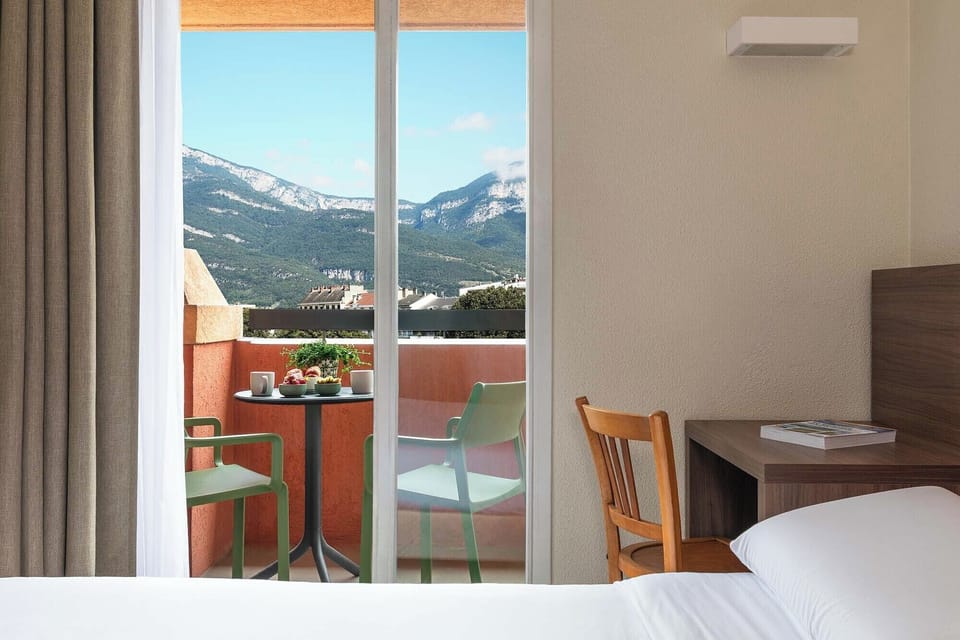 Standard Room, 1 Double Bed, Balcony | Balcony