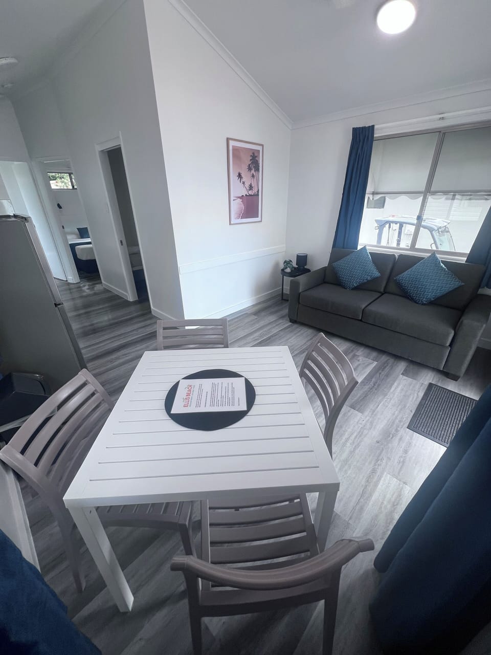 Cabin, 2 Bedrooms, Ocean View | Living area | TV