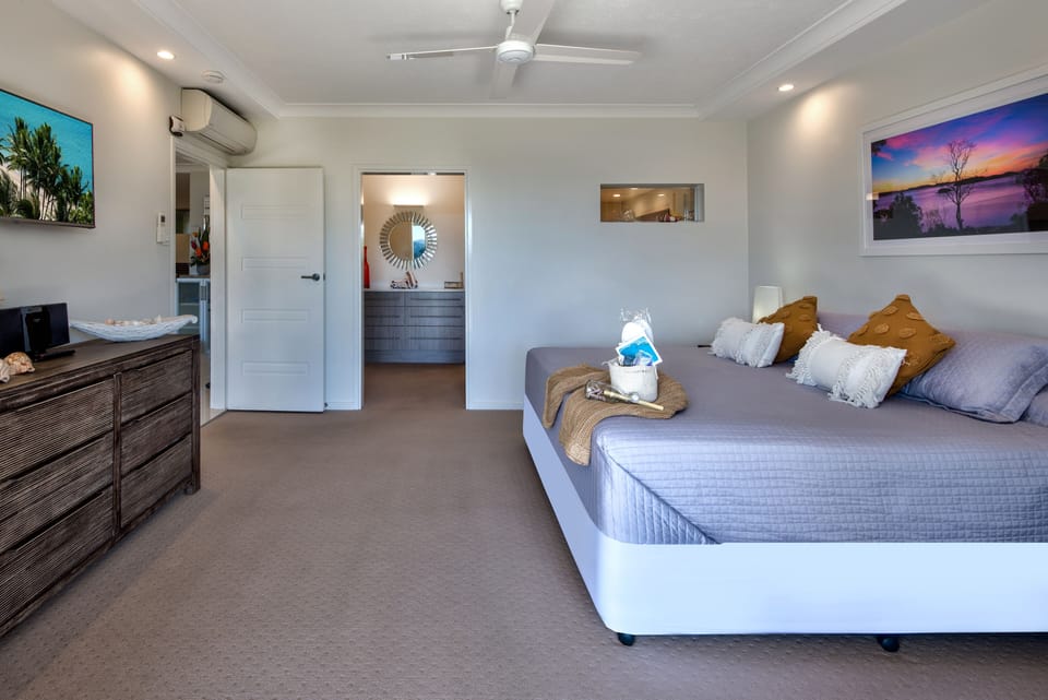 Apartment, 2 Bedrooms (2K, 1 Air Bed or 2KS, 1K, 1 Air Bed) | 2 bedrooms, Egyptian cotton sheets, premium bedding