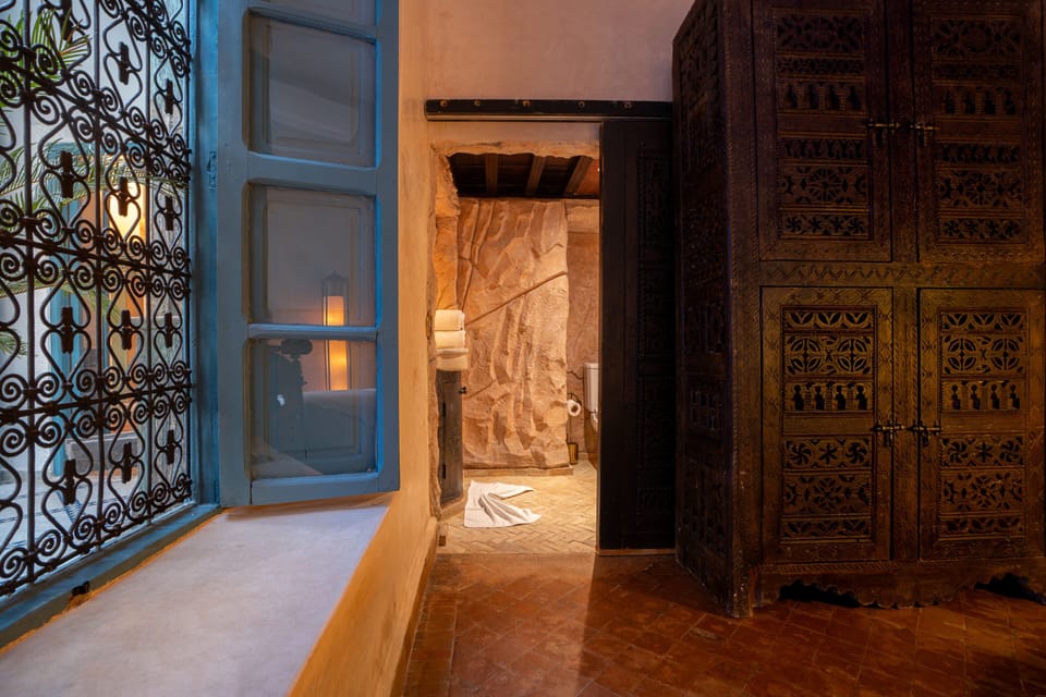 Deluxe Double Room, Private Bathroom | In-room safe, individually decorated, individually furnished
