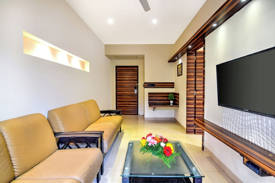 Luxury Room | Minibar, desk, free WiFi, bed sheets