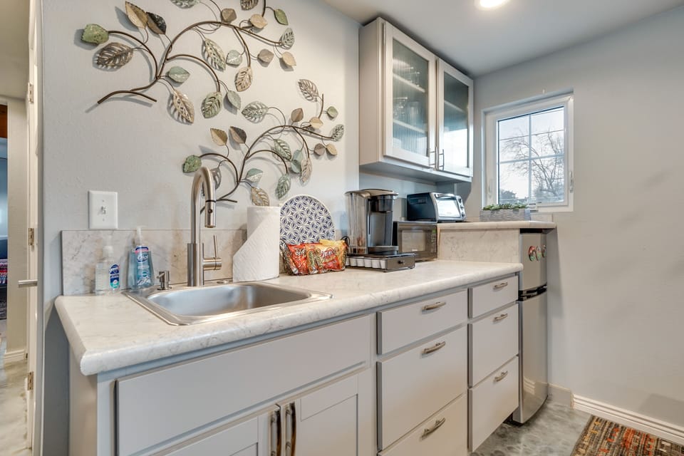Kitchenette | Mini Fridge | Keurig Coffee Maker | Toaster Oven
