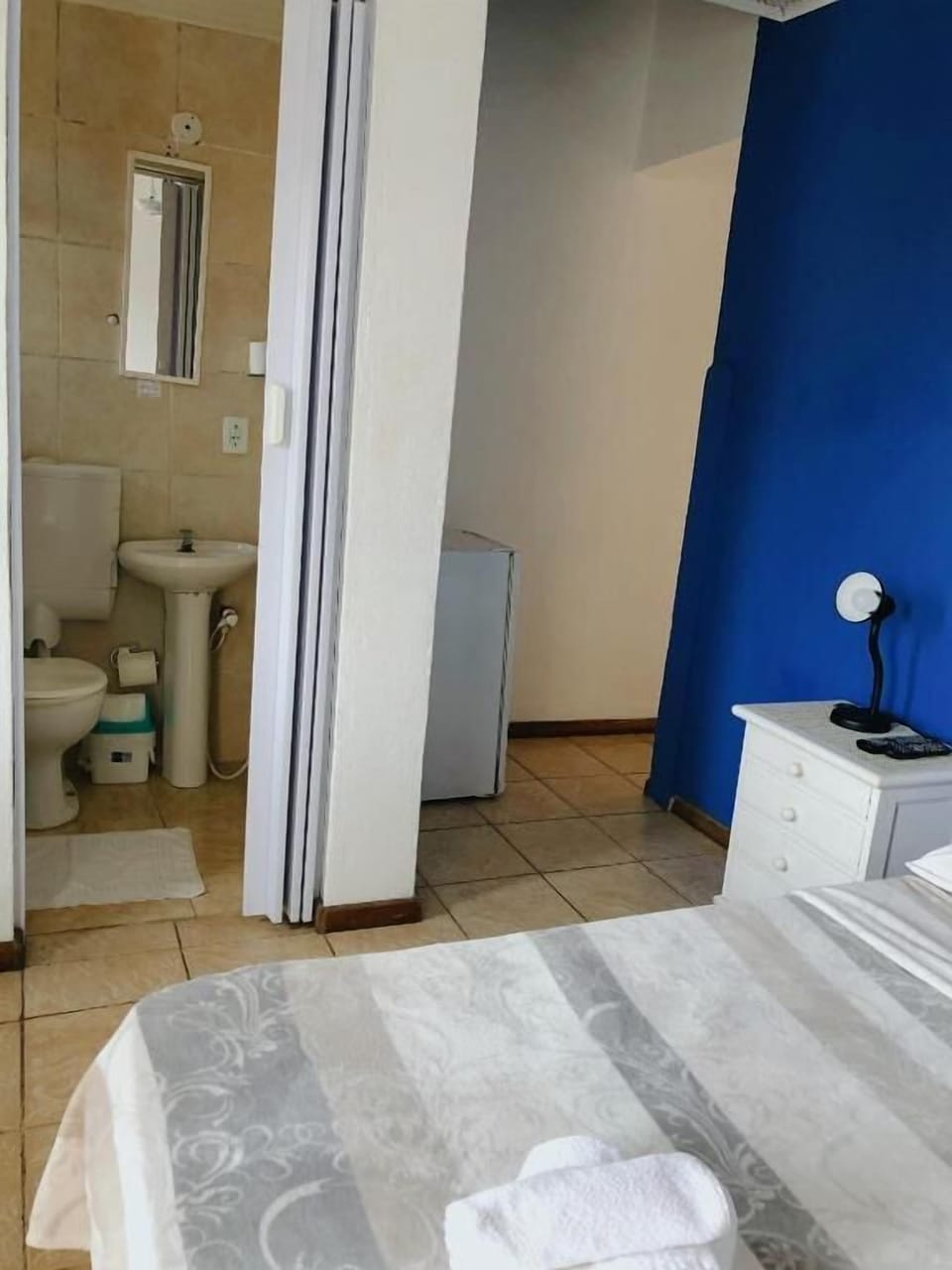 Standard Double Room | Minibar, iron/ironing board, free wired internet, bed sheets