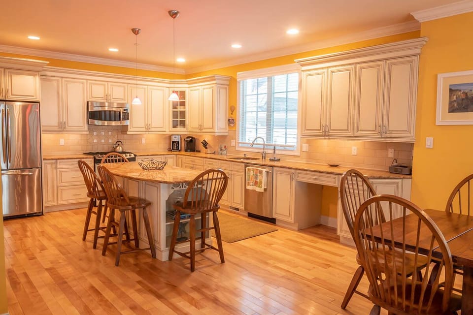 Kitchen-first floor.