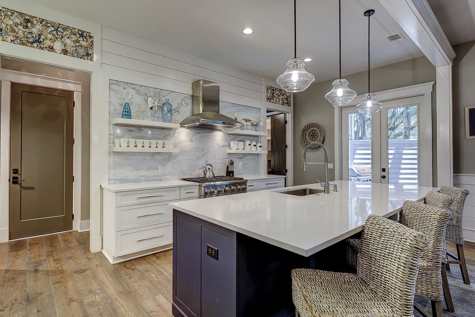20 Stoney Creek - Updated Fully Equipped Kitchen