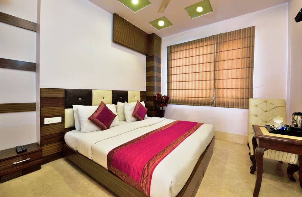 Premium bedding, memory foam beds, minibar, individually furnished