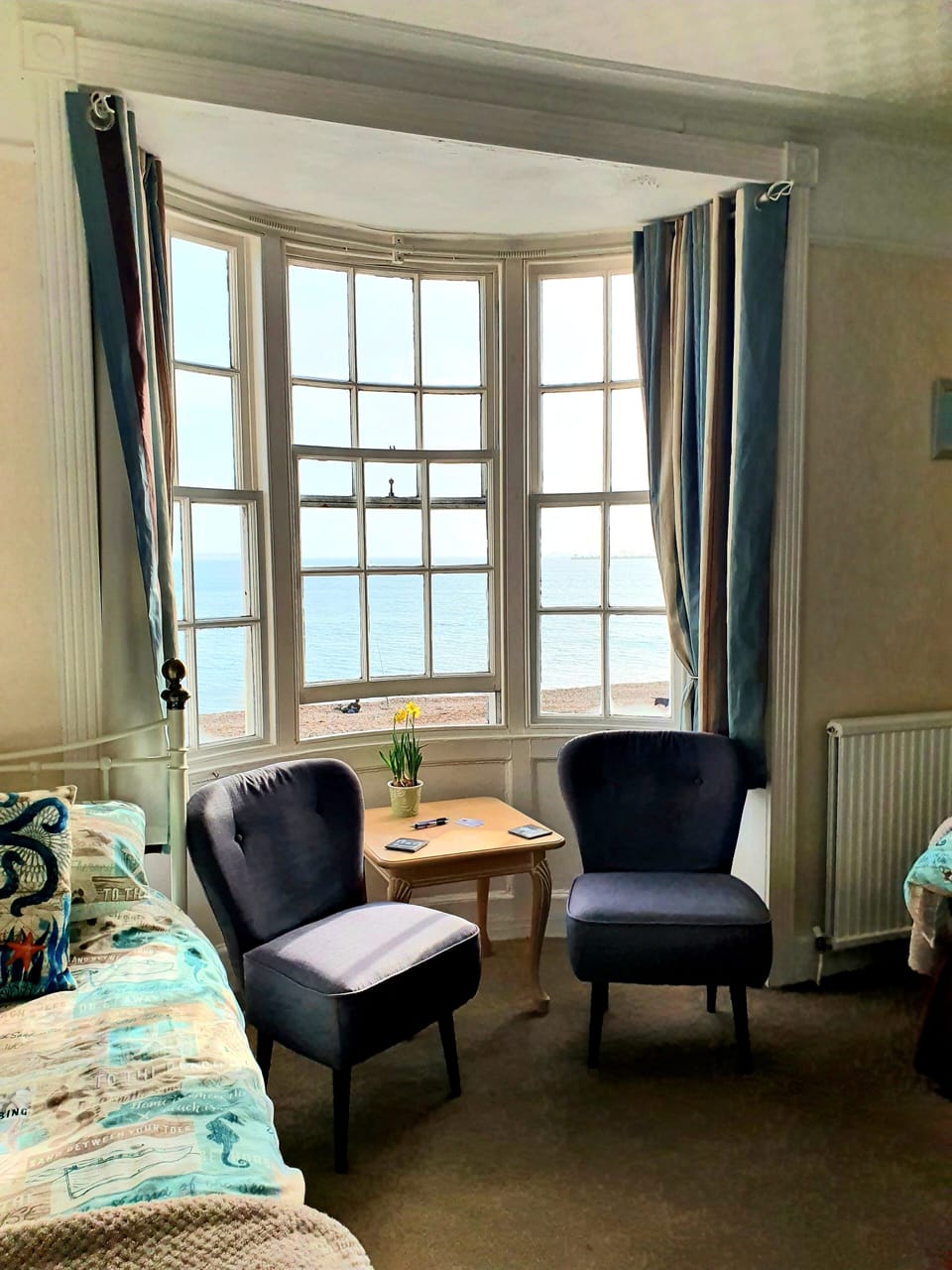 Family Room, Ensuite | Iron/ironing board, WiFi, bed sheets