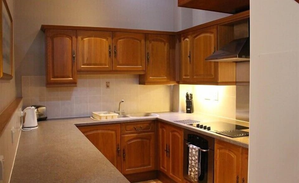 Cottage | Iron/ironing board, free WiFi, bed sheets