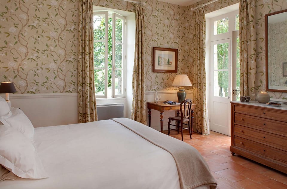 Superior Double Room, Ensuite, Garden View