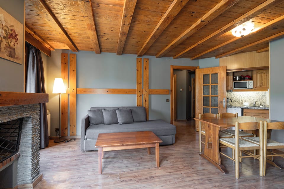 Apartment, 1 Bedroom (Spa access included) | Living area | 32-inch TV with digital channels