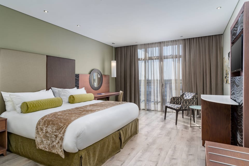 Superior Room | Premium bedding, Select Comfort beds, minibar, in-room safe