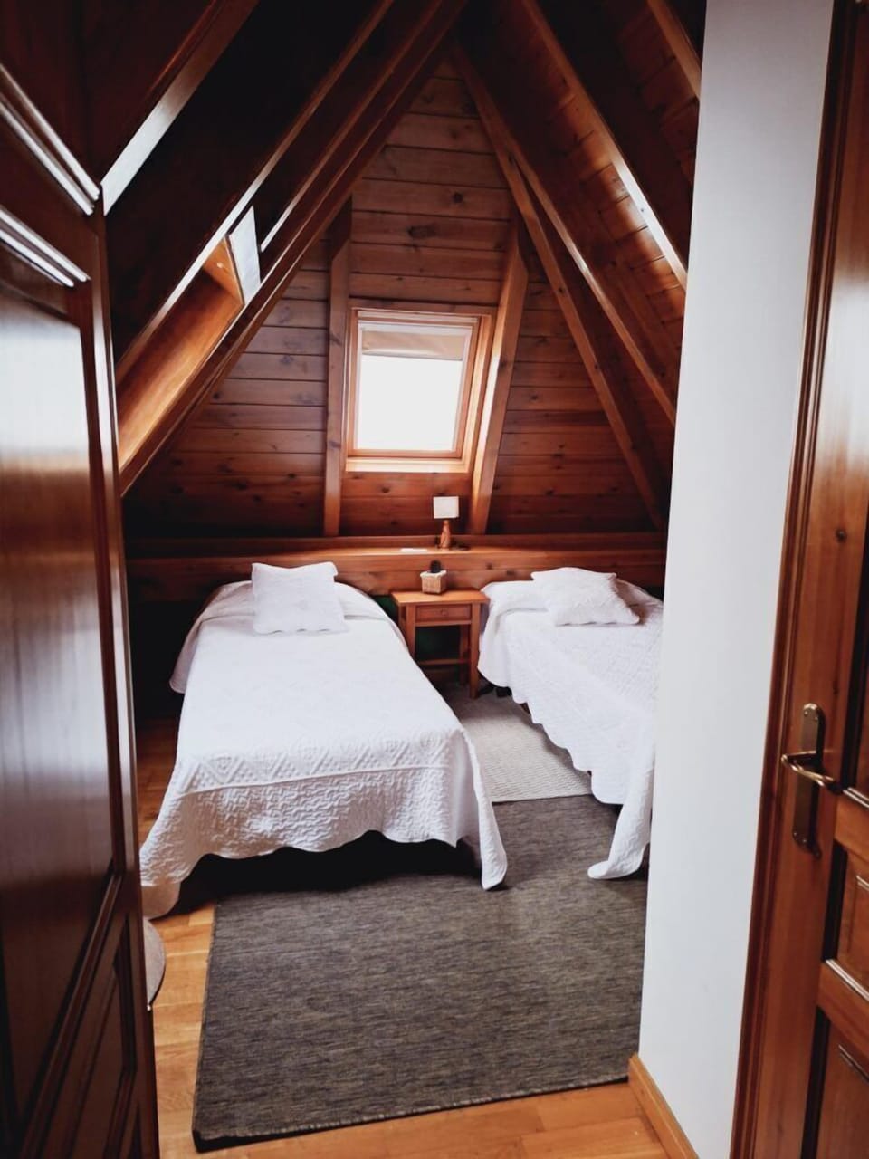 Double or Twin Room | Down comforters, individually decorated, blackout drapes