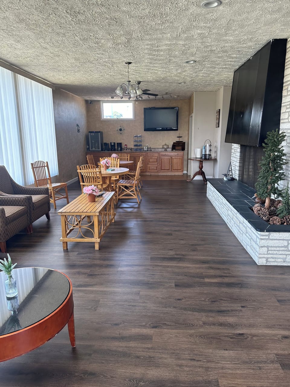 Lobby sitting area
