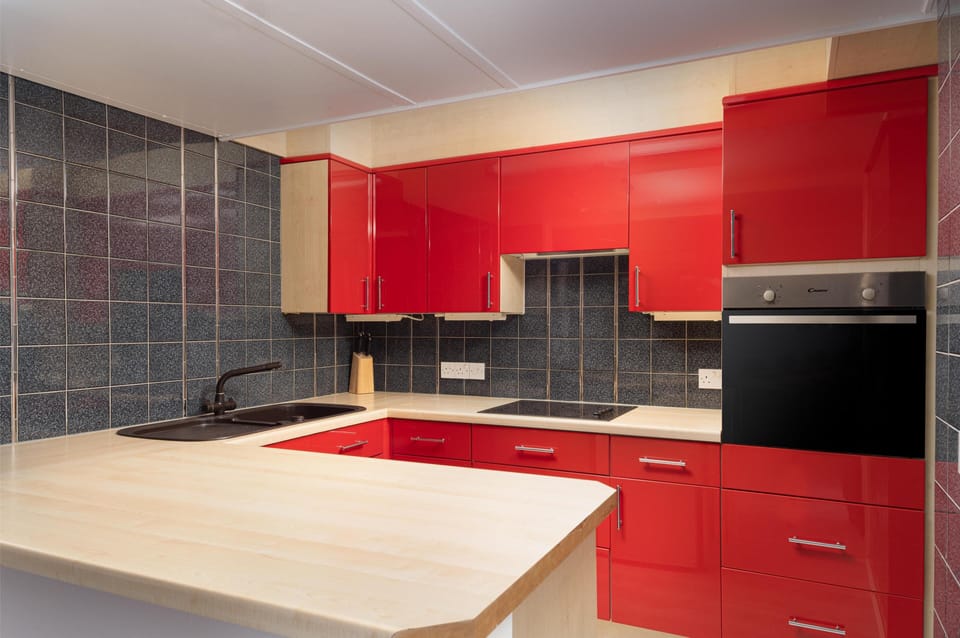 Presidential Suite | Private kitchen | Fridge, coffee/tea maker