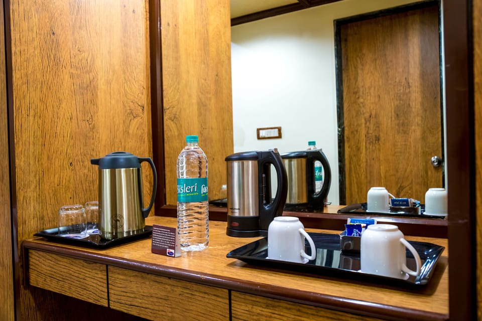 Minibar, in-room safe, desk, free WiFi